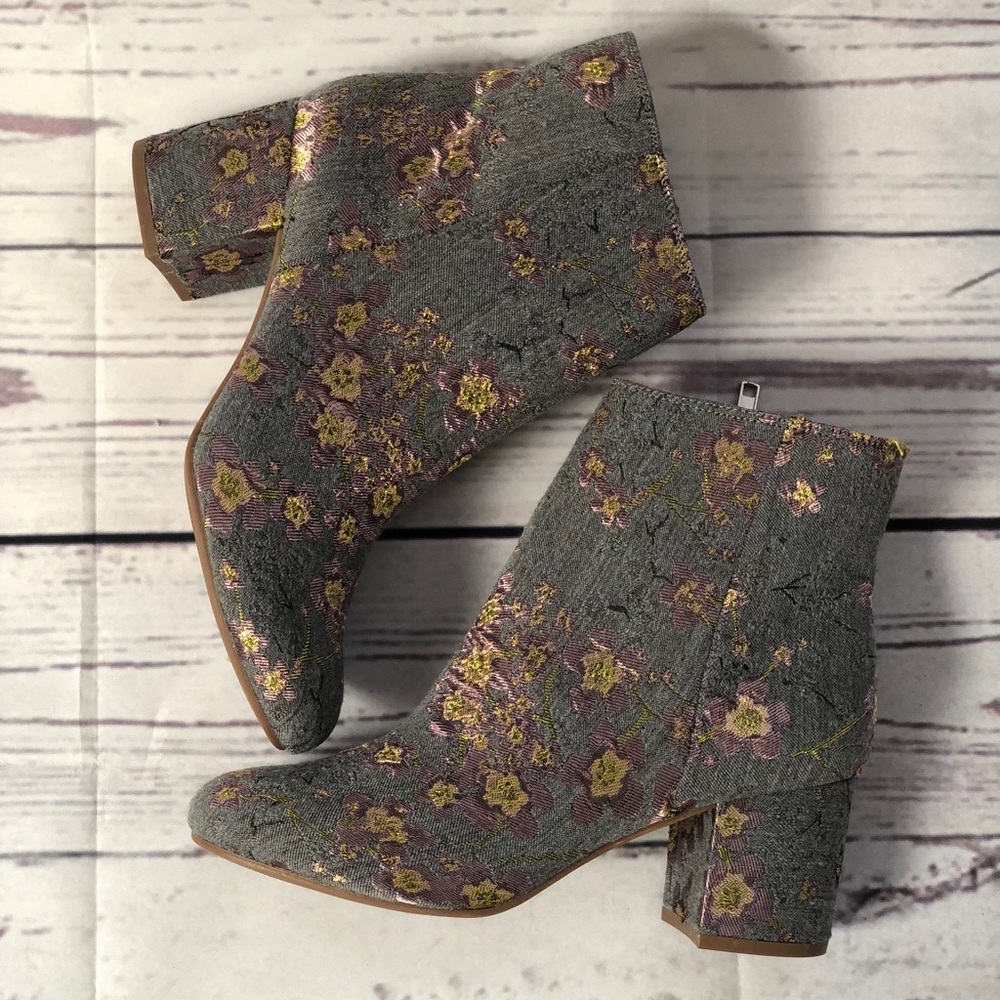 Zigi Soho Ankle Boots Block Heel